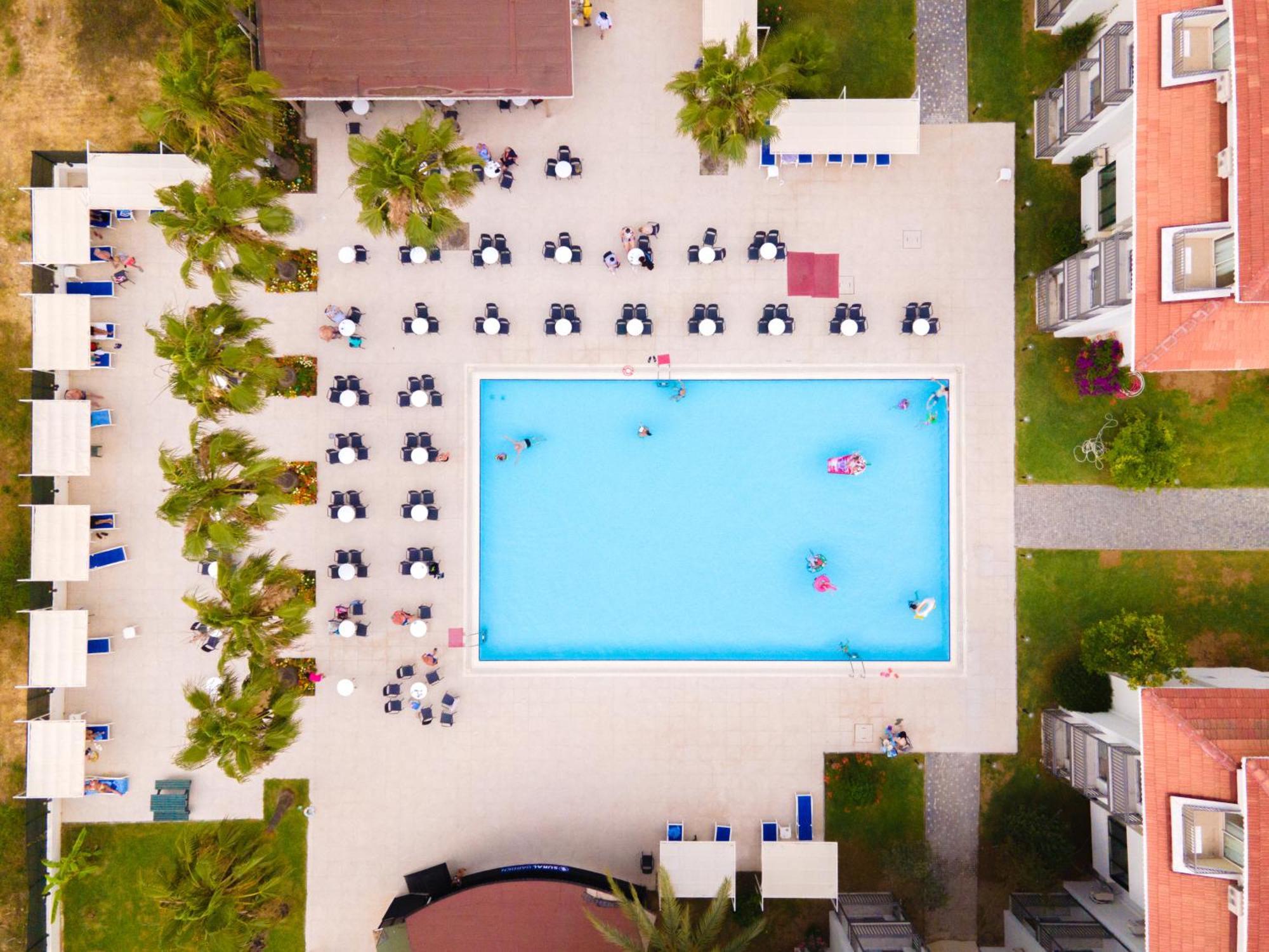 Sural Garden Hotel Side Buitenkant foto
