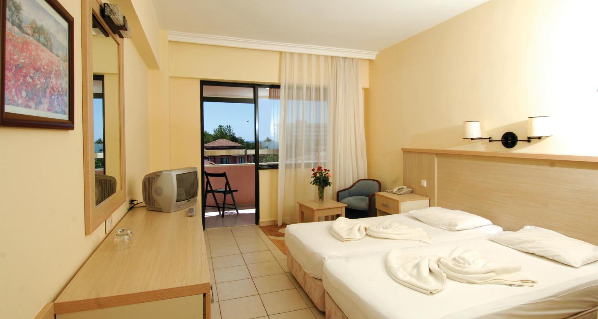 Sural Garden Hotel Side Buitenkant foto